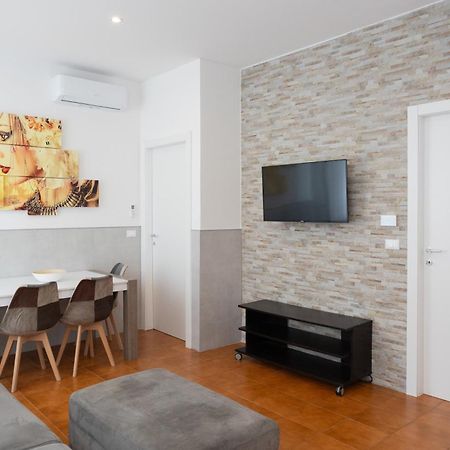 Apartamento 59 Tourist House Bologna Lame - Self Check-In Exterior foto